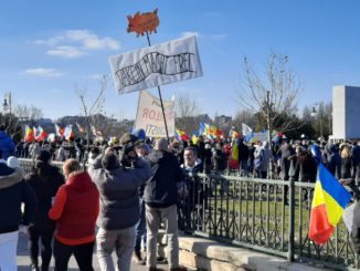 Antivaxx demonstratie in Boekarest (Foto: Frank Elbers)