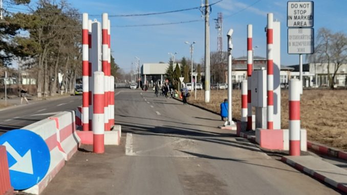 Romeens-Oekraïense grensovergang bij Siret, 25 februari 2022 (Foto: Frank Elbers)